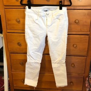 White cropped jeggings